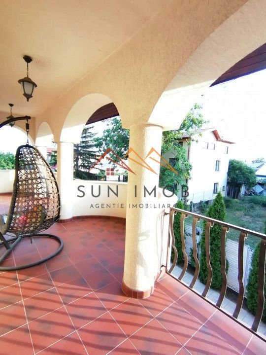 Vila P+E+M, an 2012, 6 camere, ultracentral, finisaje lux, Ploiesti,PH - Poză 28