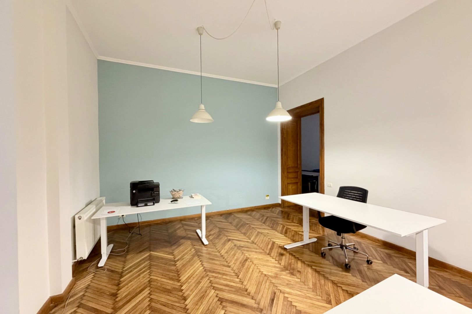 Spatiu de birouri, parter, Zona Baile Neptun, str. Dionisie Lintia - Poză 2