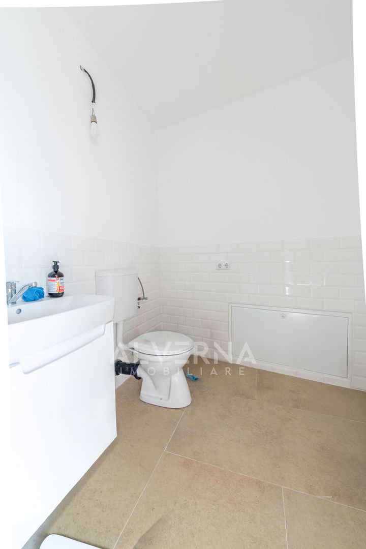 Spatiu comercial 165mp | 11ml vitrina | 2 grupuri sanitare | Borhanci - Poză 8