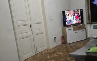 De vanzare apartament 3 camere zona Maria - Poză 3