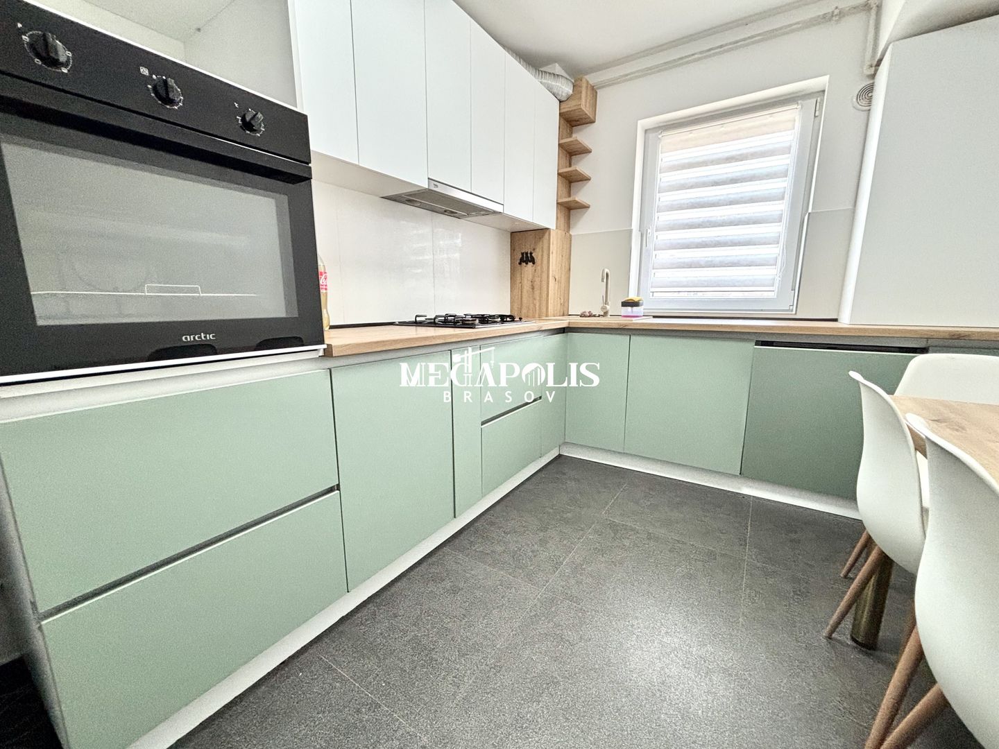 Apartament 3 camere | Parcare | Curte | Pet-Friendly | Ghimbav - Poză 9