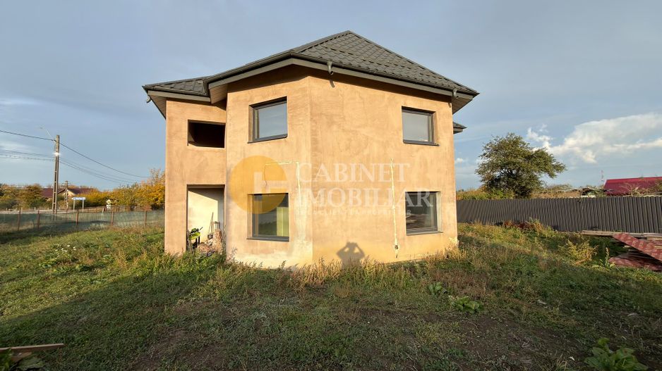 🏡 VILĂ DEOSEBITĂ 250 MP UTILI,1800 MP TEREN , TUTORA –  187.000 €! 🏡 - Poză 1