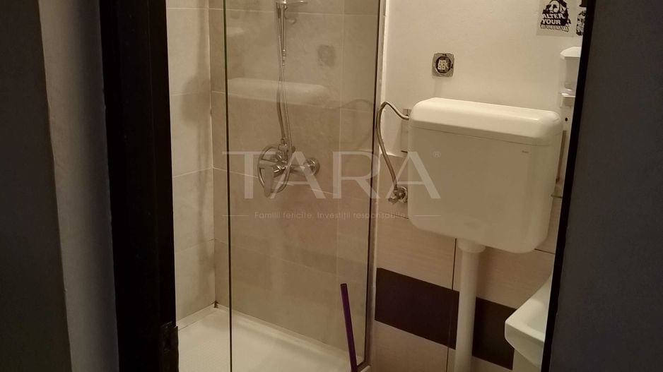 Apartament mobilat, in Gruia, 3 camere decomandate! - Poză 4