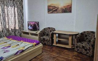 Garsoniera zona Blascovici  etaj 4 cu acoperis - Poză 1