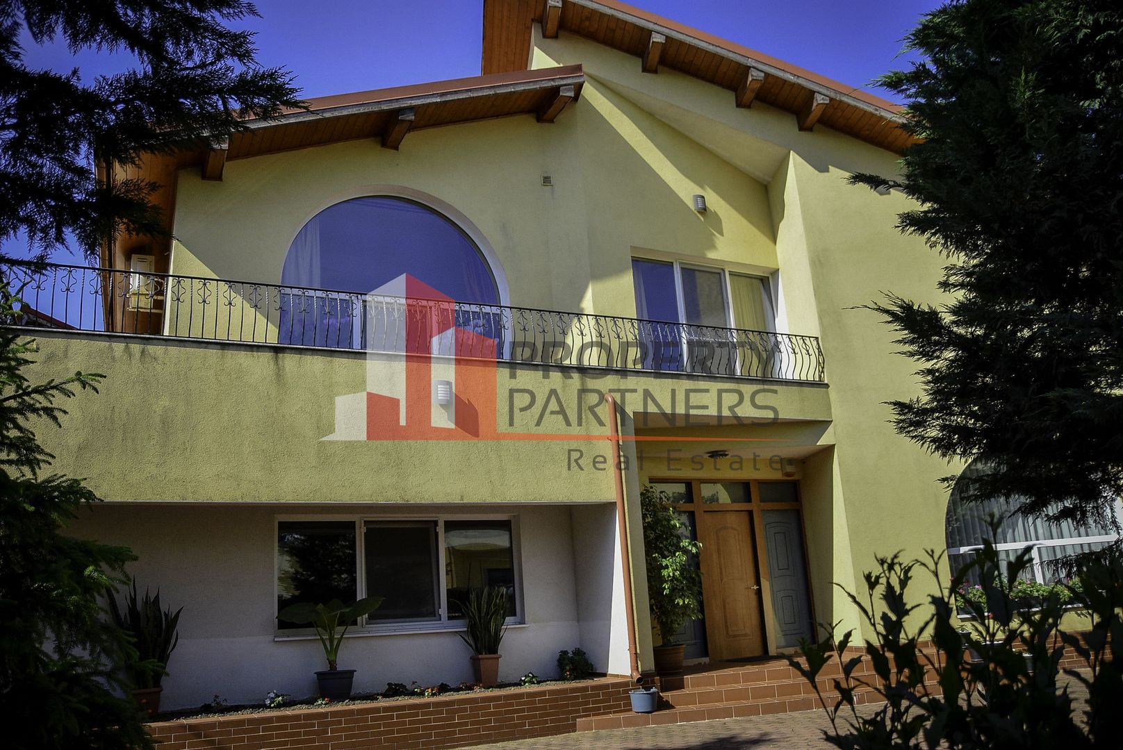 Vila spatioasa cu teren mare Jollie Ville - Poză 8