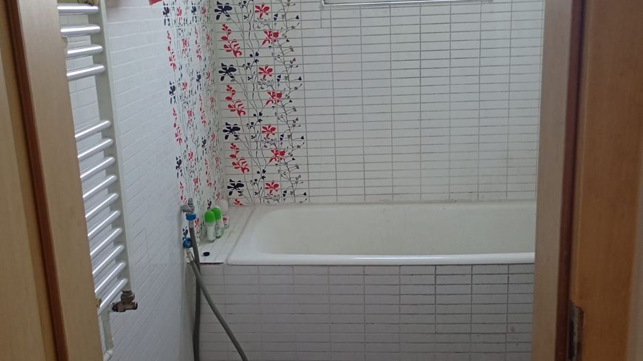 2 camere decomandate, Costin Georgian Metrou 5 min, bloc anvelopat - Poză 3