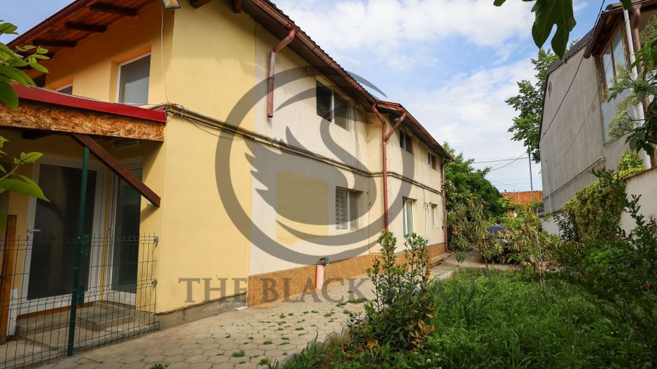 Casa de vanzare 12 camere | 2 constructii - Business, Rezidential | PH - Poză 12