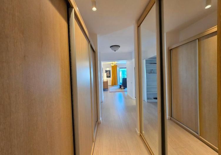 Închiriere 4 camere Lux Decebal, Centrala, Dressing, Parcare - Poză 11