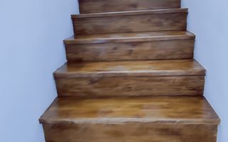 DUPLEX CERNETEAZ  140 MP UTILI + TEREN 570 MP - Poză 9