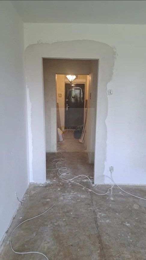 2 Camere - 54MP | Decomandat | 2 Lifturi | 1982 | Drumul Taberei - Poză 3