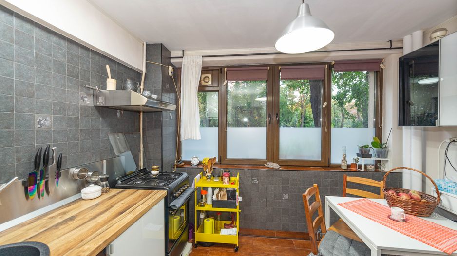 Apartament cu 3 camere, de vanzare,  58,3 mp, parter, in zona Titan - Poză 7