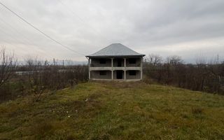 Casa de vanzare in Onesti - Poză 1