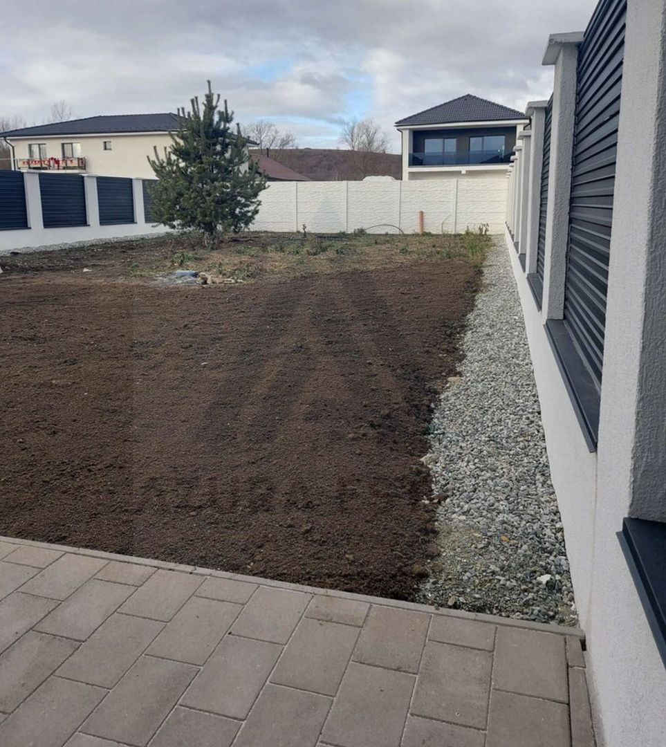 Casa individuala 4 camere 146 mp utili P+1 si teren 475 mp in Selimbar - Poză 10