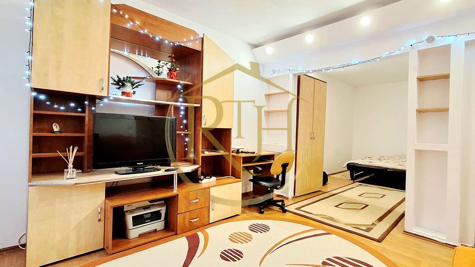 Apartament 1 camera, spatios, compartimentat in 2 camere, Girocului-str. Miloia - Poză 3