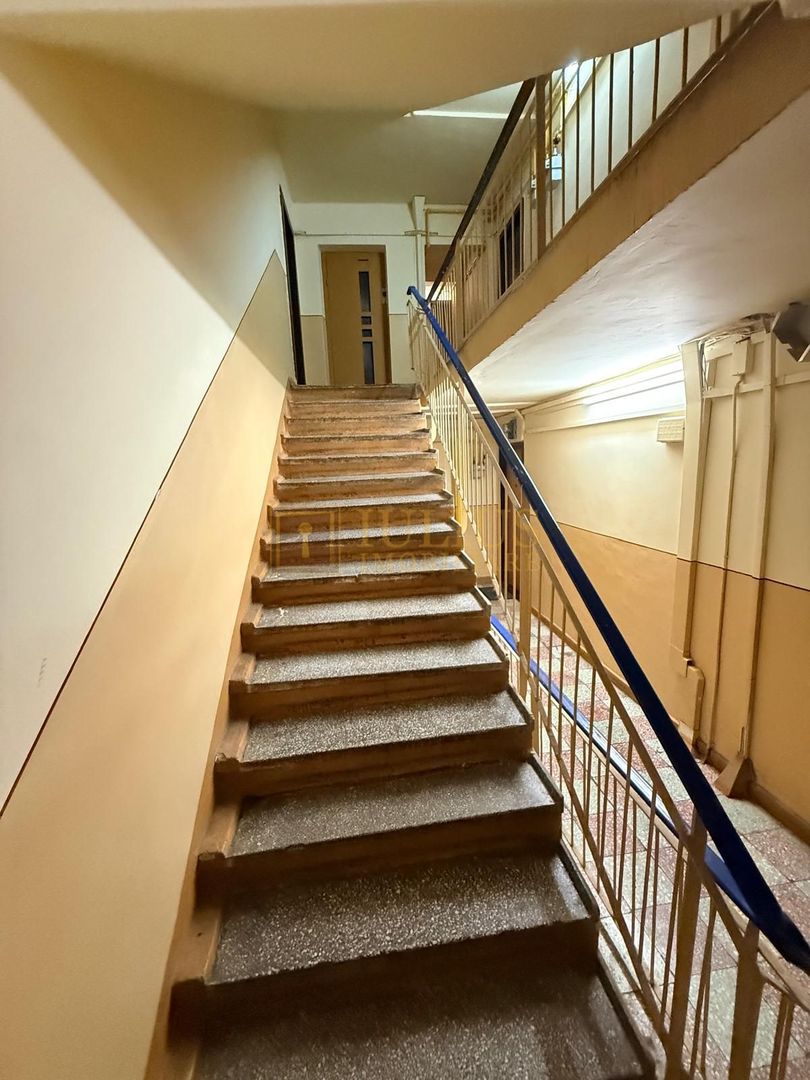 2 camere| Olimpia| apartament superb| balcon inchis| lift| centrala| - Poză 14