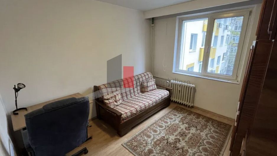 APARTAMENT  3  CAMERE  SEBASTIAN - Poză 1