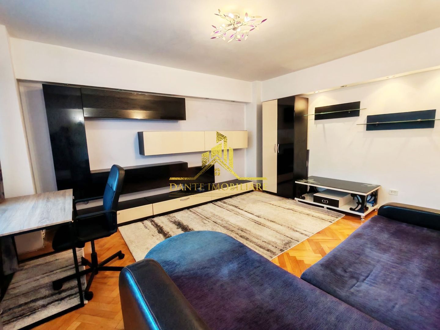 3 camere, decomandat, modern, balcon, zona Centrala, Pta Cipariu - Poză 3