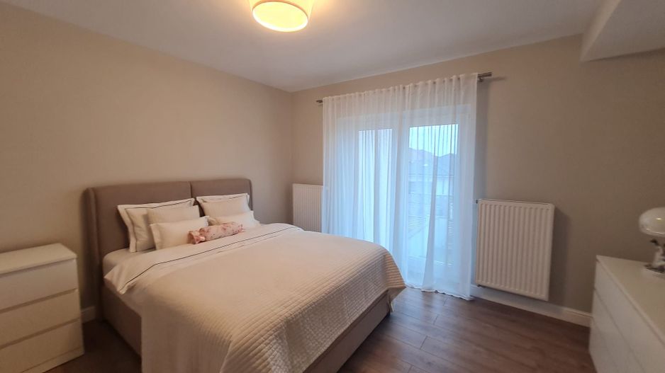 Casă ultrafinisata in zona Parcului central Dumbravita - Poză 4