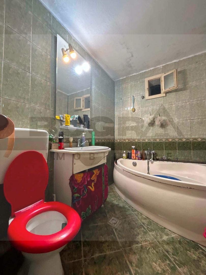 Apartament cu 4 camere, 80 mp, decomandat, strada Clujului - Poză 13