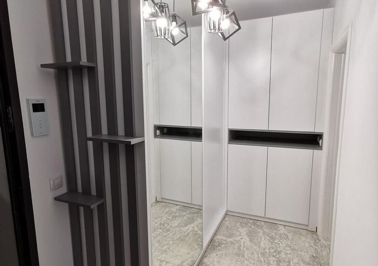 Inchiriez garsoniera Exigent Plaza 500€ Proprietar - Poză 8