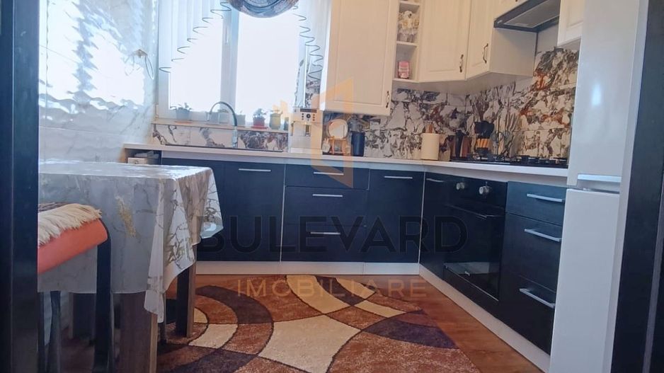 Apartament 3 camere,  parcare, zona Apahida! - Poză 3