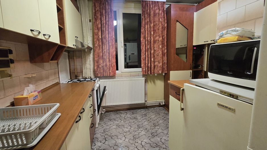 3 camere/ metrou Aparatorii Patriei /parcare/centrala - Poză 2