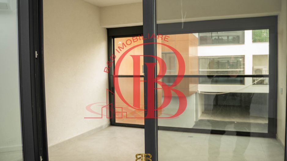 3 camere Titan Pallady - pompa de caldura- panouri solare - Poză 13