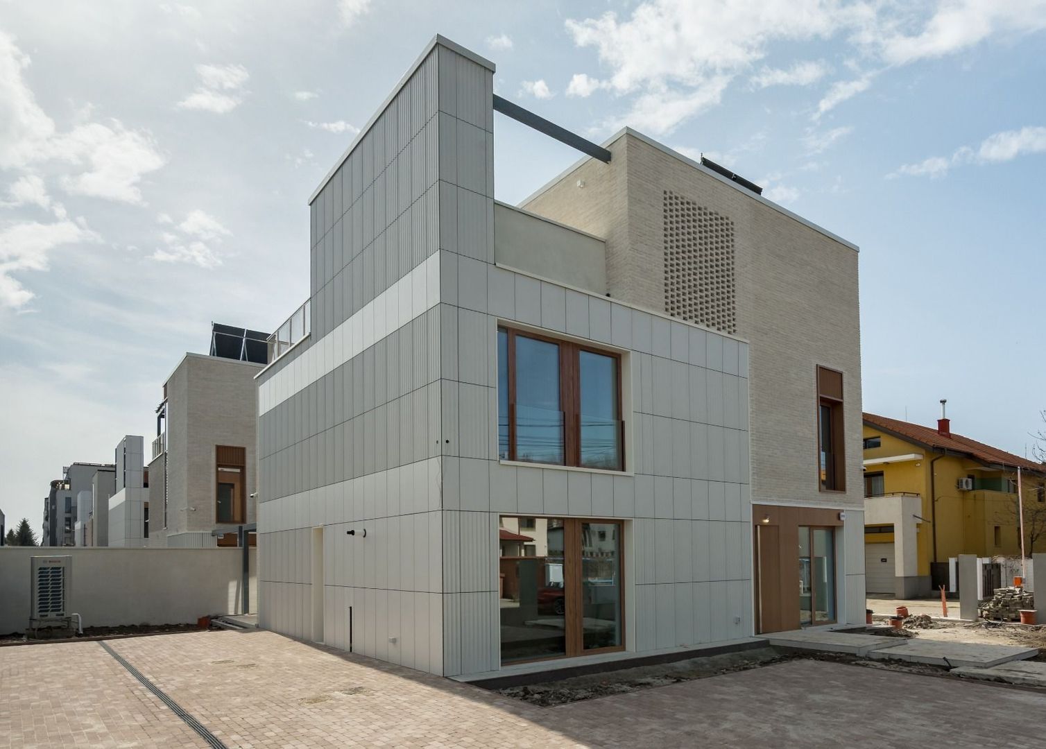 Vila Exclusivista Voluntari Arhitectura Moderna 320 mp utili - Poză 20