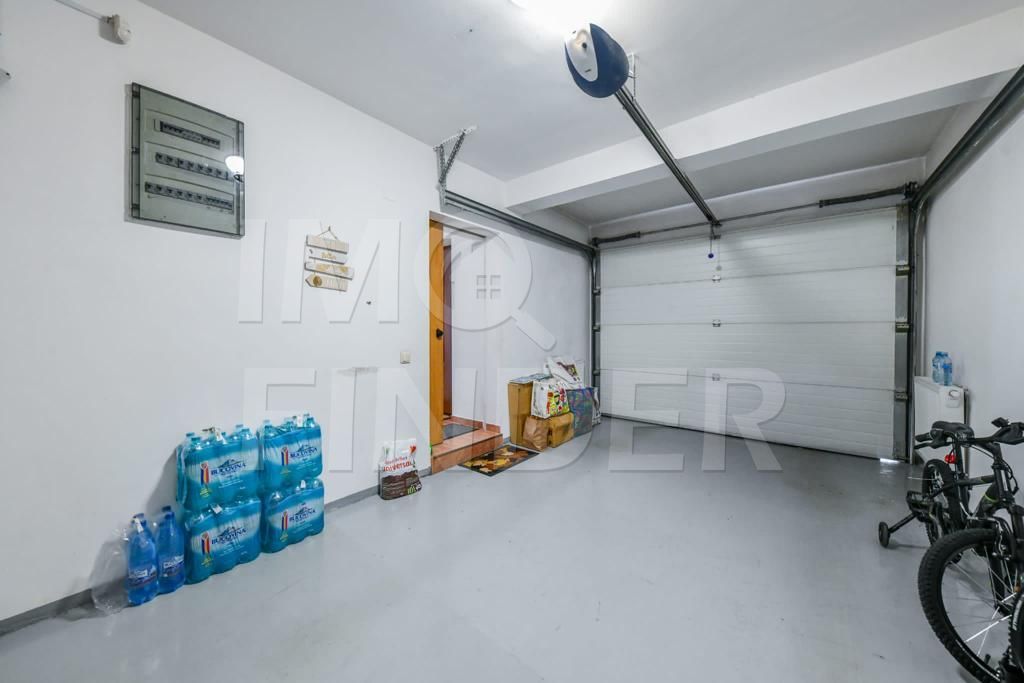 Vanzare casa individuala in Andrei Muresanu, teren 912 mp - Poză 16