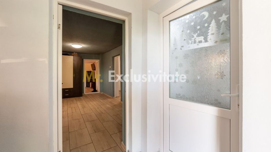 Casă renovată 2022, 3 camere, 1034 mp teren, încălzire în pardoseală - Poză 13