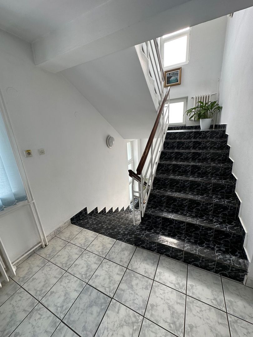 Spatiu de birou zona Centrala - Poză 20