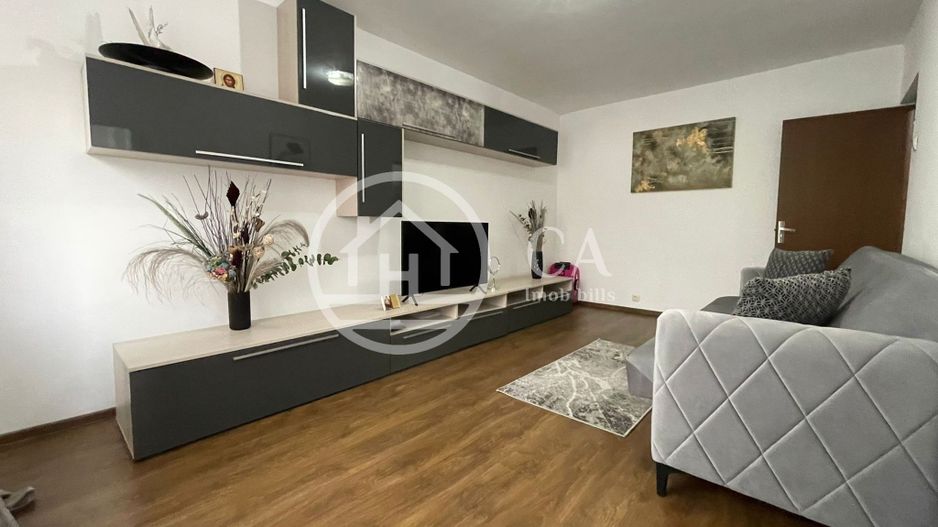 Apartament de inchiriat cu 3 camere in zona Decebal, Oradea. - Poză 2