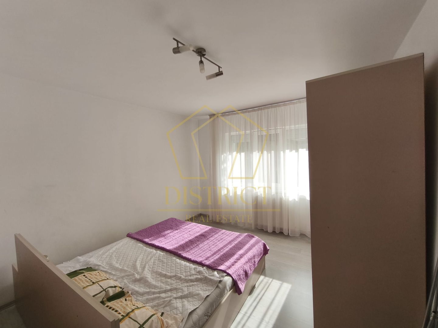 Apartament superb cu 2 camere | Calea Torontalului | Iulius Mall - Poză 2