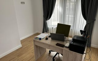 Casa cu 5 camere de vanzare | Nufarul | Oradea - Poză 7