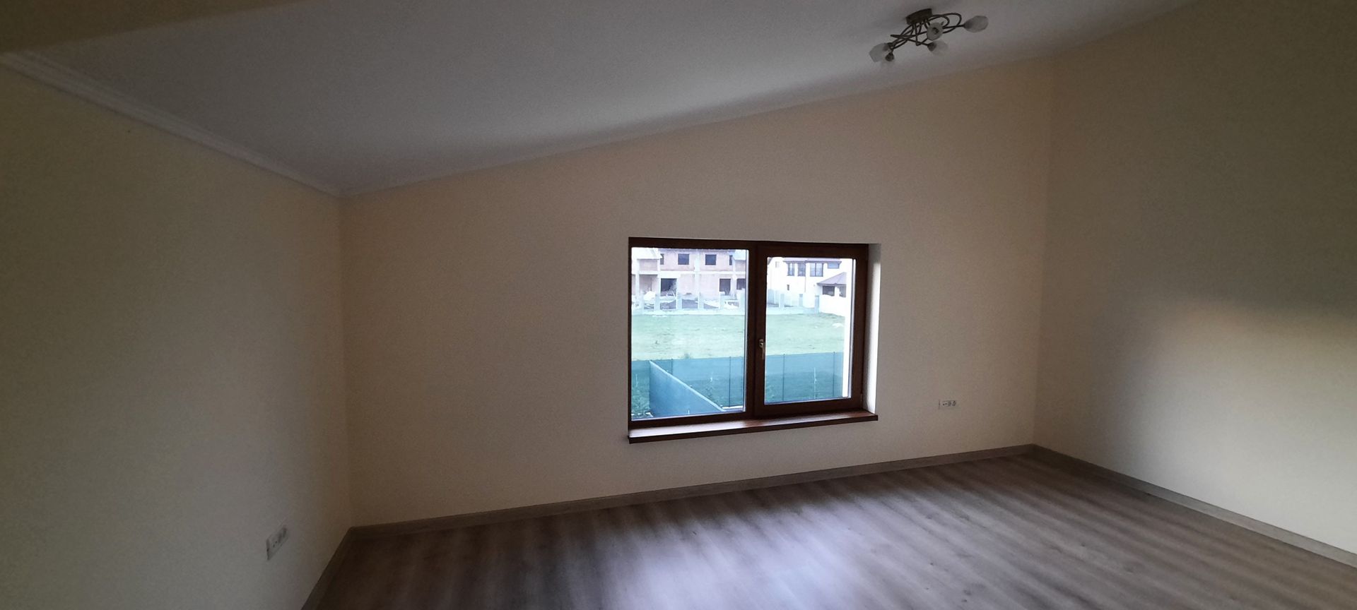 Duplex de vanzare - frumos si calitativ - Poză 9