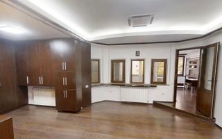 Ion Neculce | Apartament 5 camere în vilă monument - Poză 35