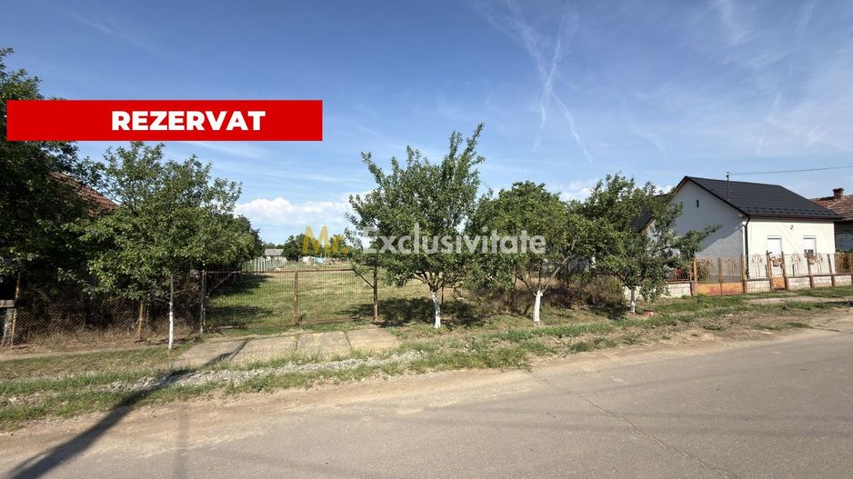 Teren Intravilan 1404 mp, Front 17 m Loc. Lucăceni SM -Str. Horea- Comision 0% - Poză 1