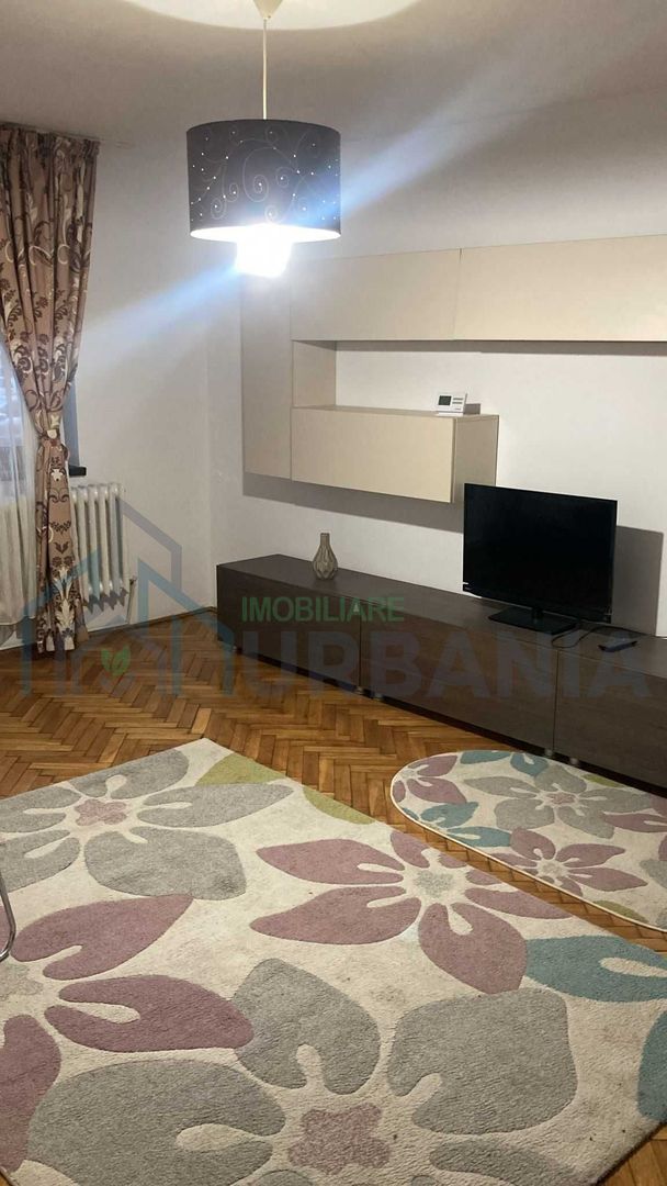Apartament 3 camere de închiriat în Iași, zonă ultracentrală, lângă Hala Centrală și Palas - Poză 1