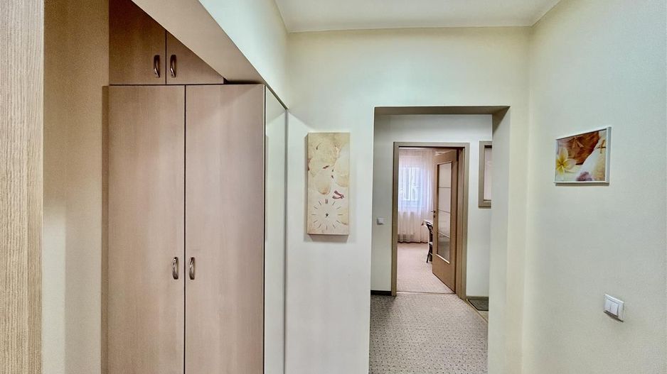 Apartament de închiriat în Sibiu – 3 camere, decomandat, 2 băi, 80 mp - Poză 14