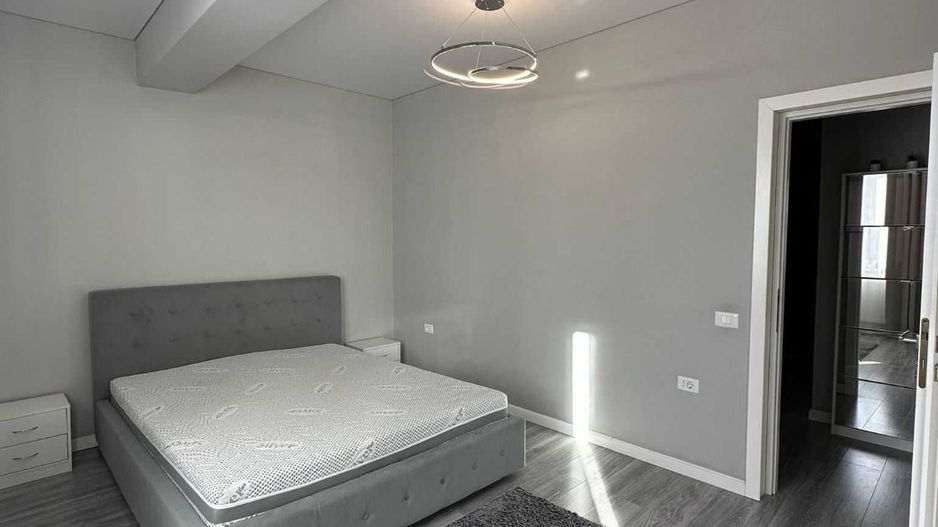 Ap cu 2 camere decomandat de lix - Poză 5