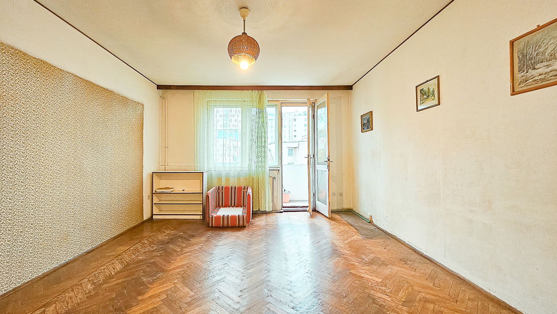 Centru Civic,  apartament spatios, cu pivniță,  garaj si priveliste frumoasă - Poză 4