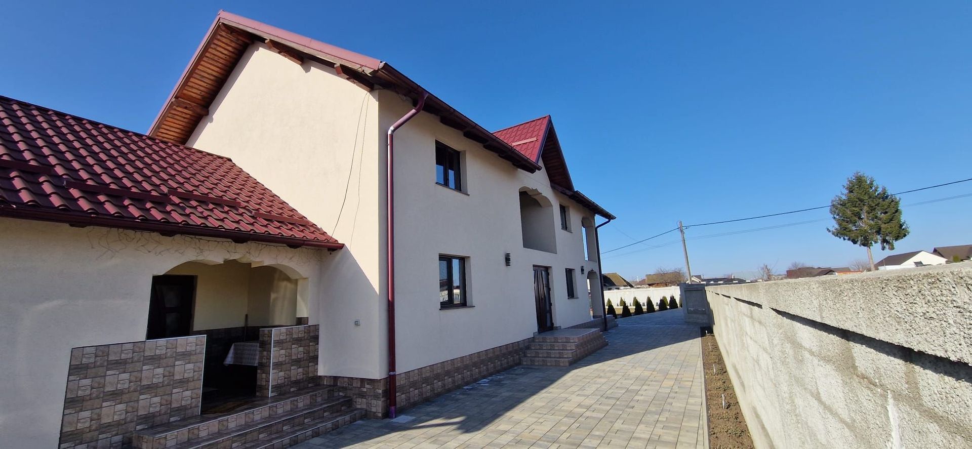 Vand Casa Baia-Suceava - Poză 2