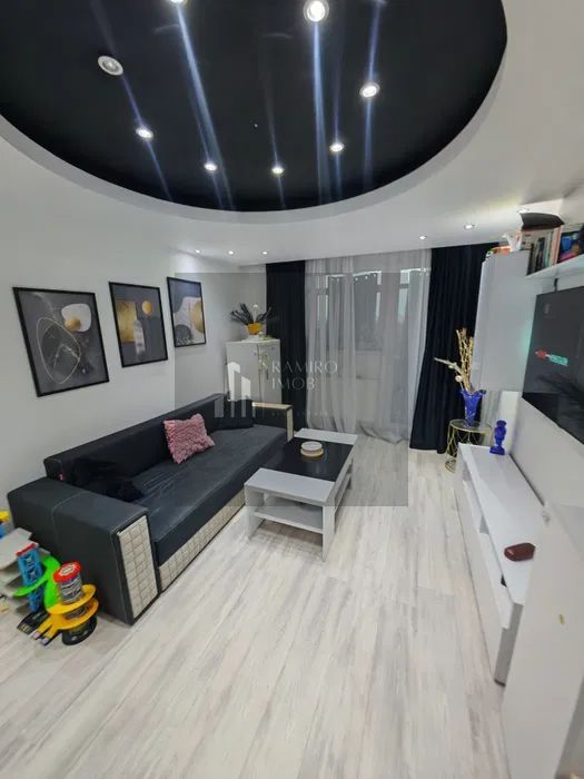 OCAZIE APARTAMENT 3 CAMERE DECOMANDAT UIOARA/BRANCOVEANU - Poză 1