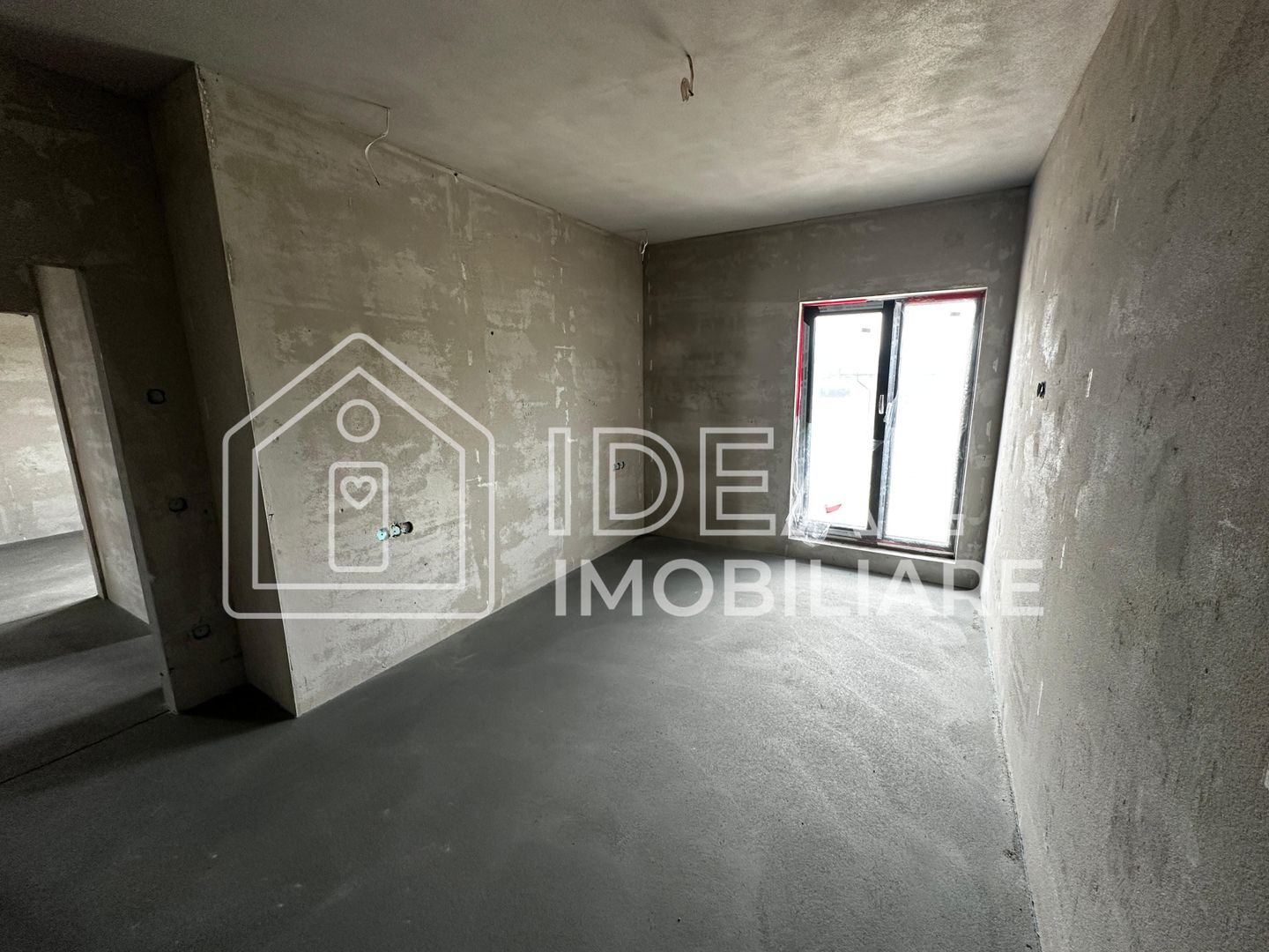 Apartament 3 camere LA CHEIE, Cartierul Athitectilor - Poză 3