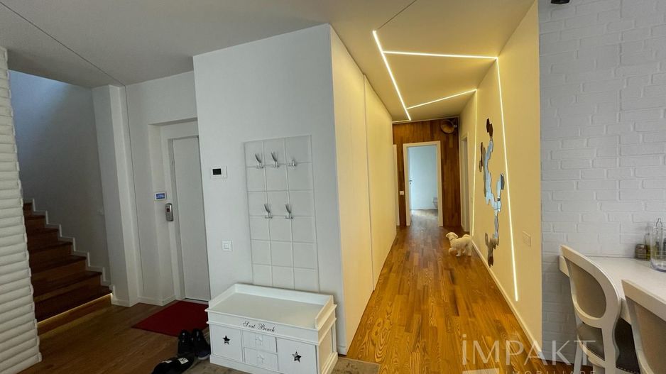 De vanzare - Penthouse 7 camere - Buna Ziua - Poză 11