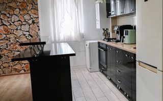 Apartament 3 camere elegant spațios și luminos în cartierul Urban Coresi - Poză 10