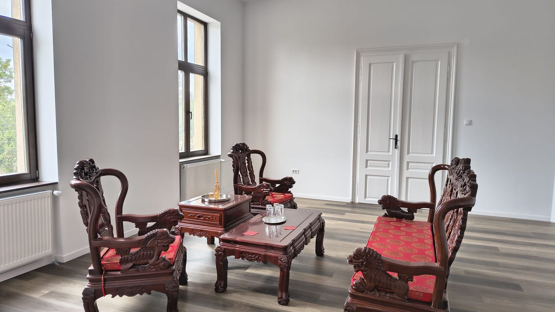 Spatiu birouri, ultracentral, Piata 1 Decembrie. 8 E + TVA/mp/luna. - Poză 4