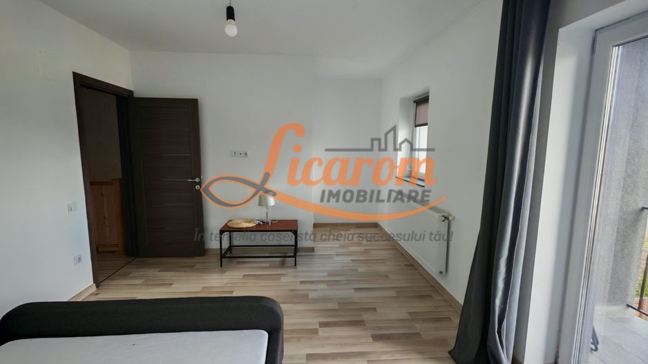 COMISION 0 . Vila LA CHEIE - IZVOR TARLUNGENI - P+E ,4 CAMERE. - Poză 3