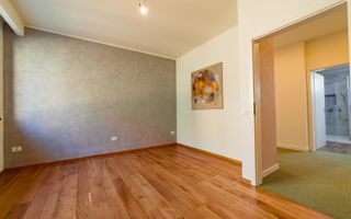 Apartament Duplex Elegant cu Terasă Panoramică – Dealul Cetății, Brașov - Poză 9