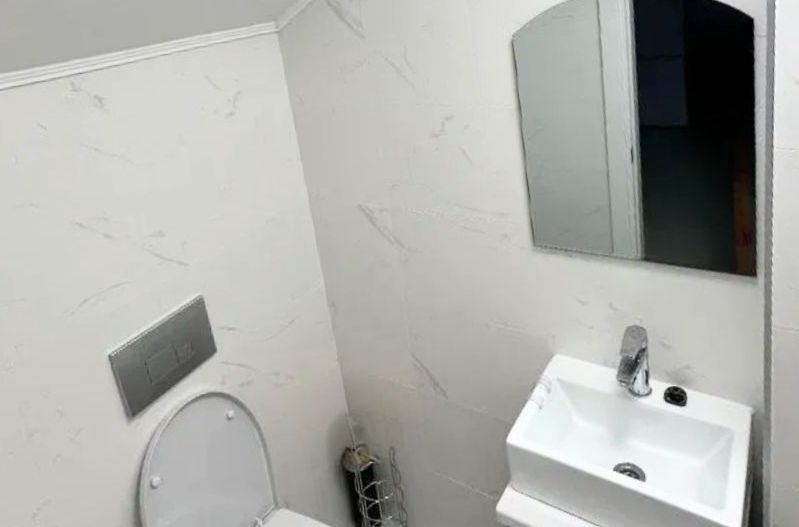 Casă înșiruită 3 camere de închiriat ansamblul Rezidențial Cosmopolis - Poză 9